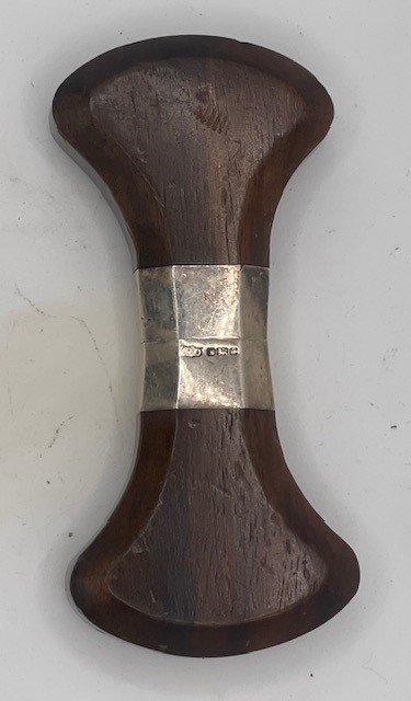 INTERLOCKING TURNSCREW AND NIPPLE KEY